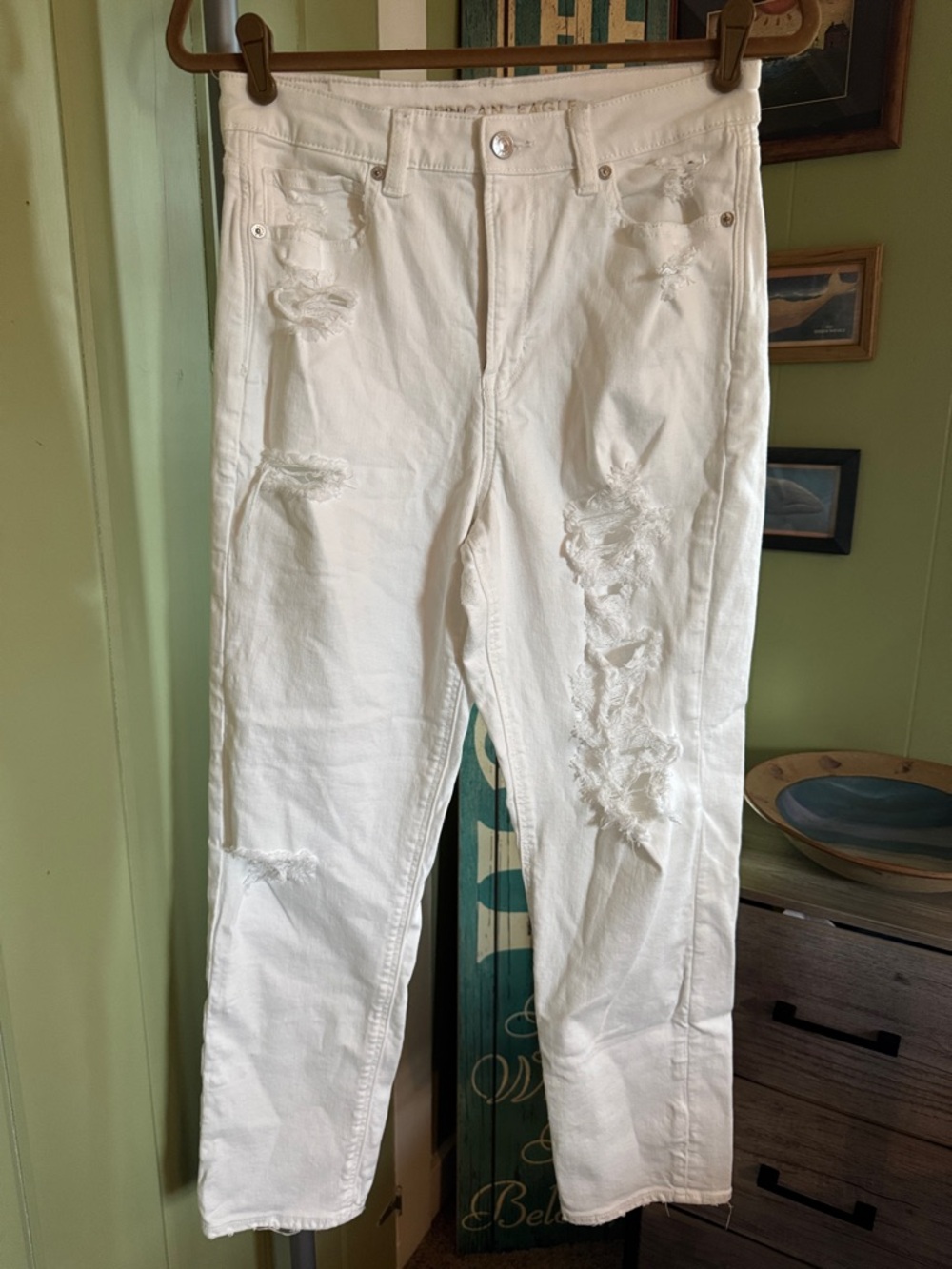 American Eagle Outfitters White Distressed Straight Leg mom Jeans